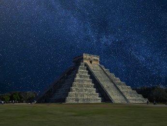 chichen-itza-1025099_1920.jpg