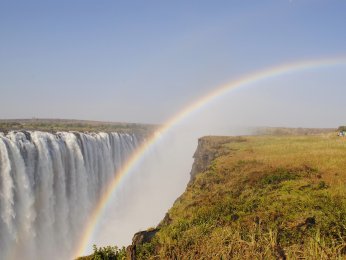 victoria-falls-2042639_1920.jpg