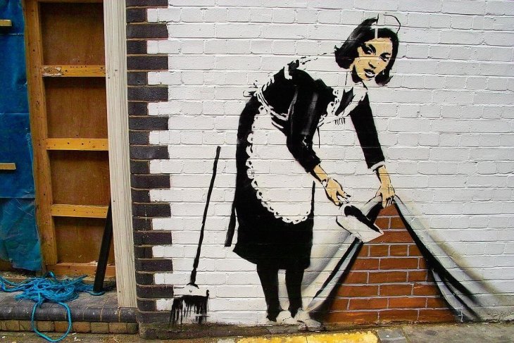 1280px-Banksy_-_Sweep_at_Hoxton.jpg