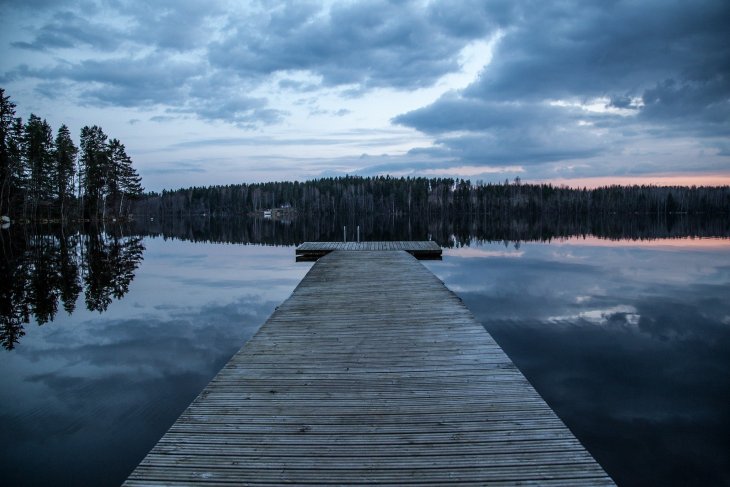 LAGO-FINLANDIA_1.jpg