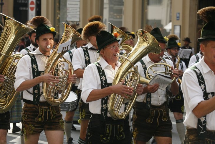 OKTOBERFEST_1.jpg