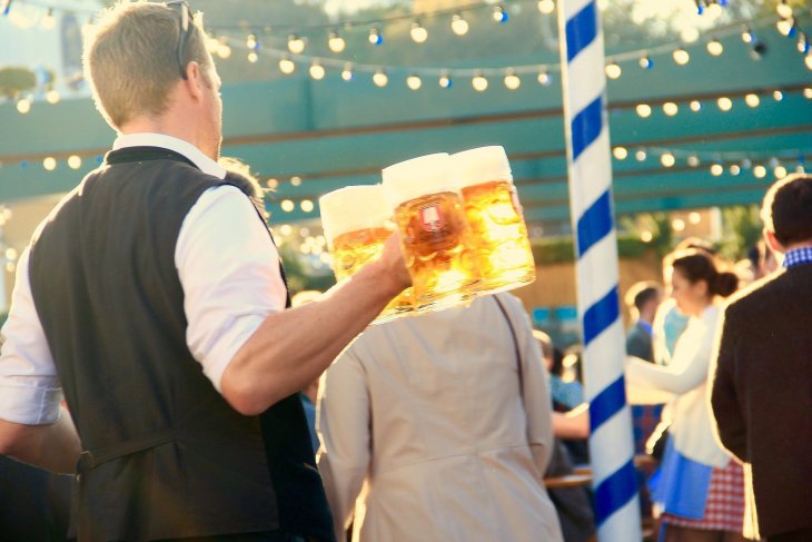 OKTOBERFEST_2.jpg