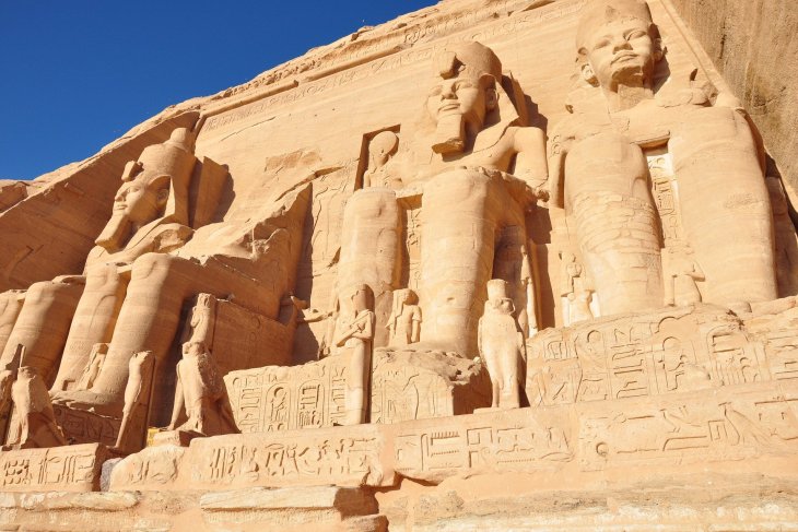 abu-simbel-3506111_1.jpg