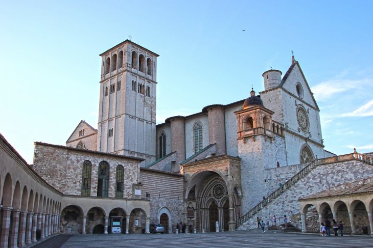 assisi-3697296_1920.jpg