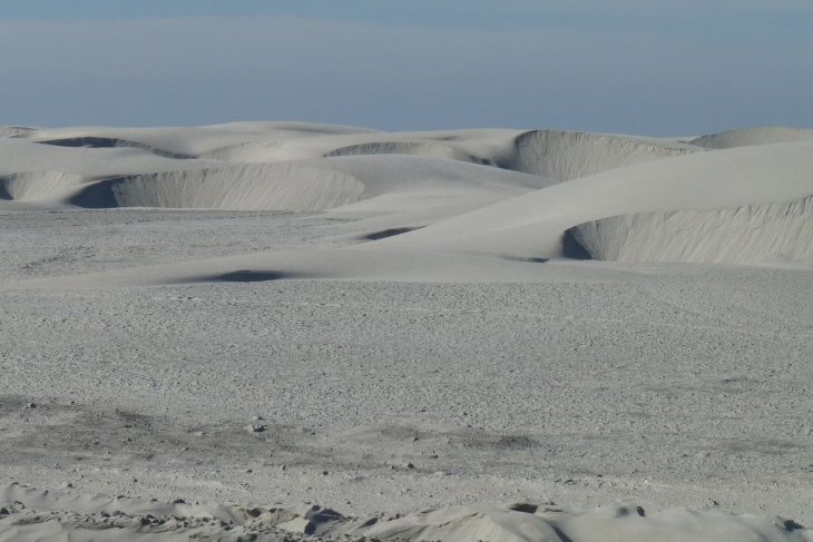 dunes-2136292_1920.jpg