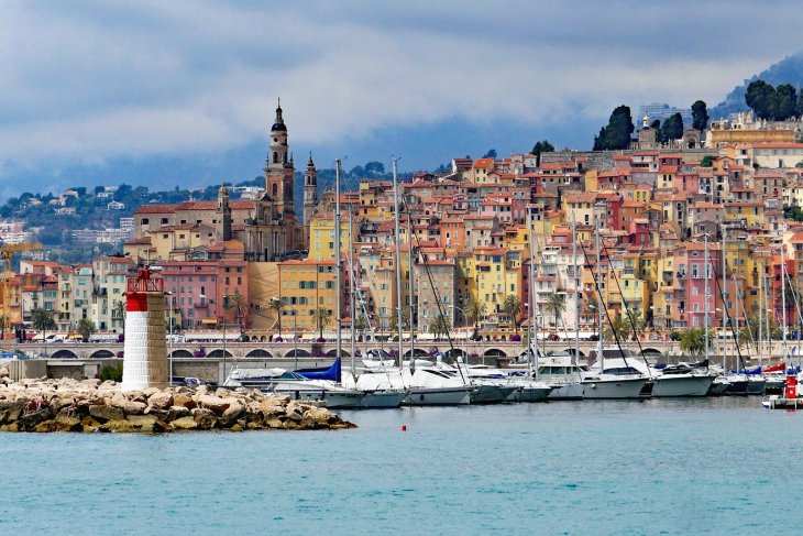 menton-1547494_1920.jpg