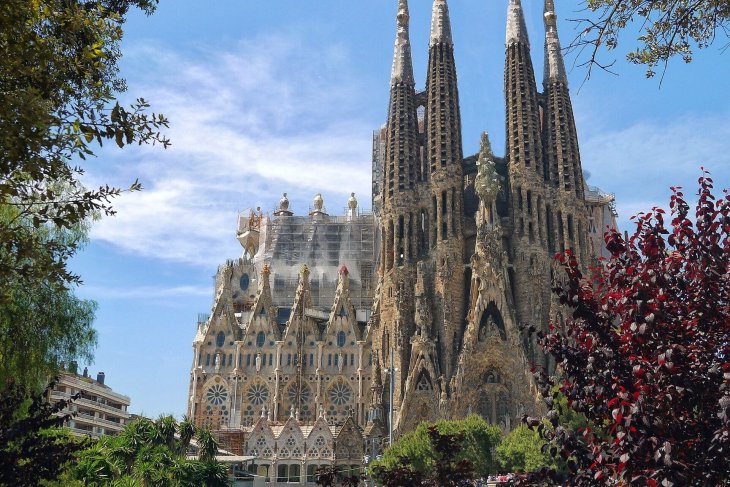 sagrada-familia-gd26437c19_1.jpg