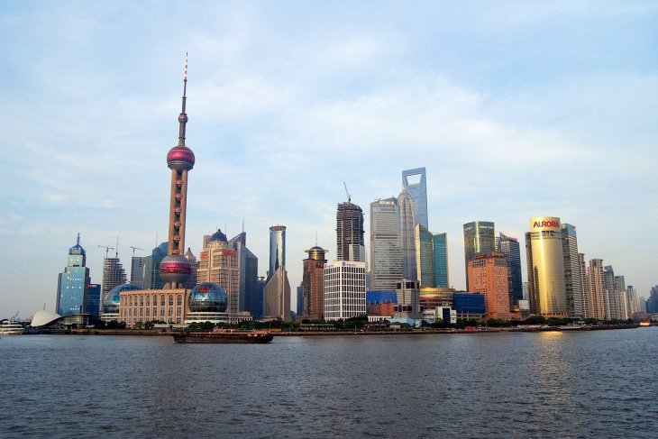 shanghai-skyline-1280008_1280.jpg