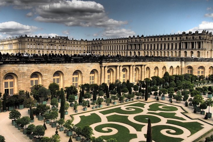 versailles-880359_1.jpg