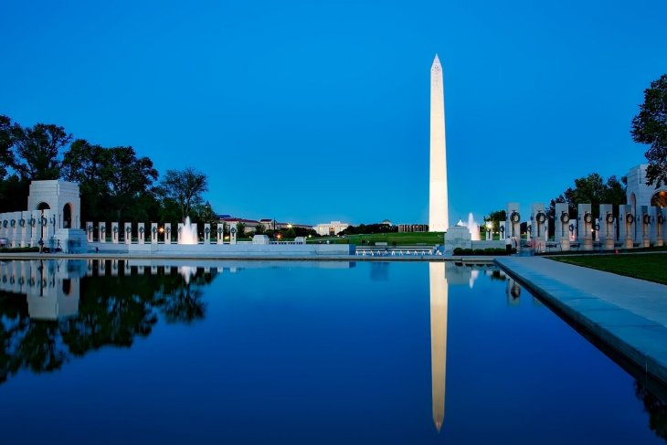 washington-monument-1628558_1920-(1).jpg